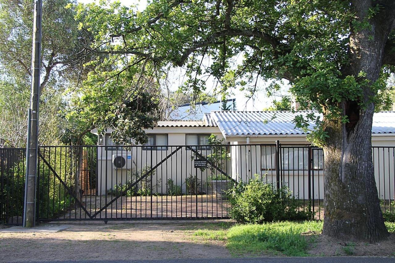 Courtyard Studio Lights And Wi Fi During Load Shedding Stellenbosch Extérieur photo