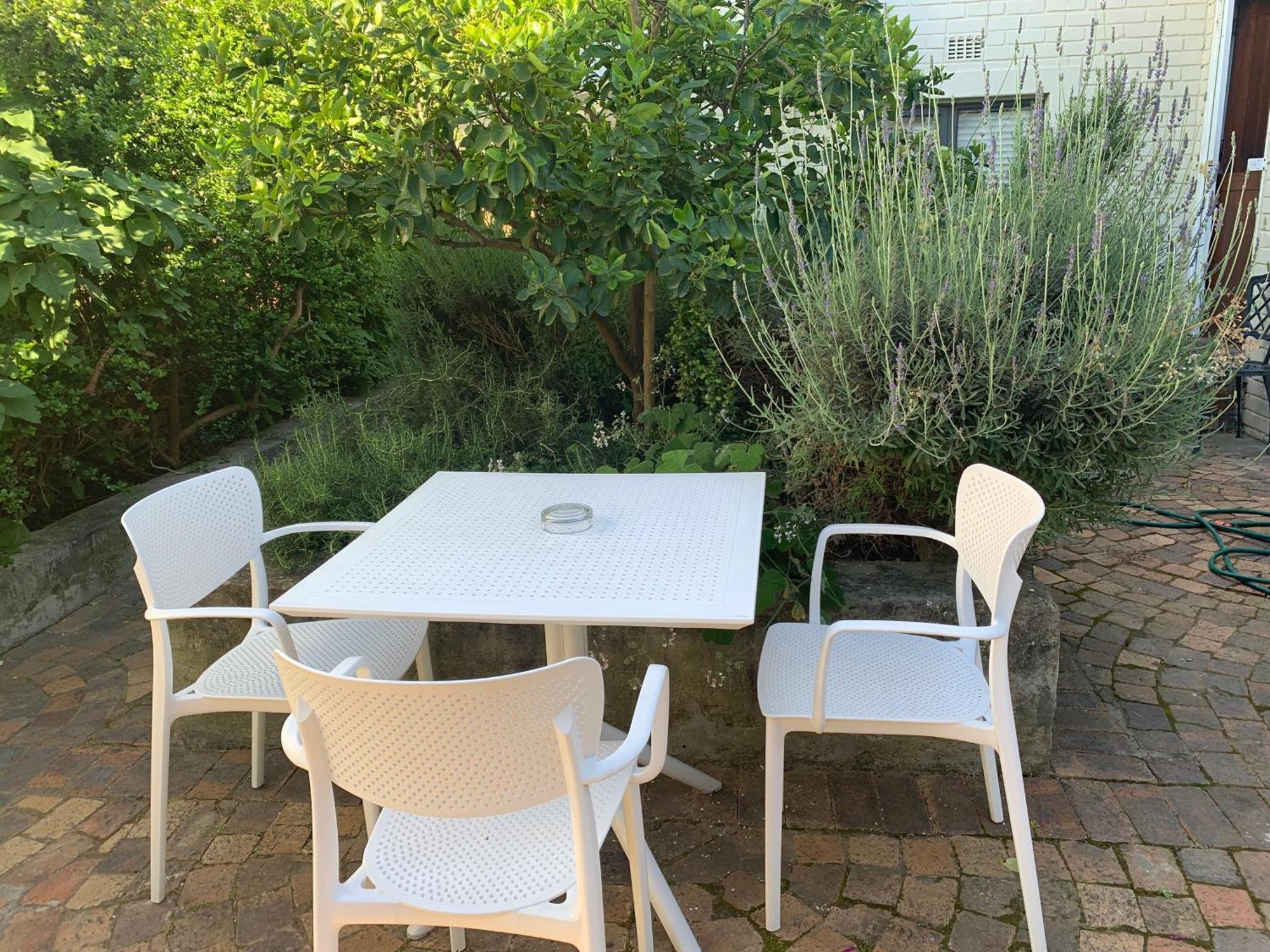 Courtyard Studio Lights And Wi Fi During Load Shedding Stellenbosch Extérieur photo